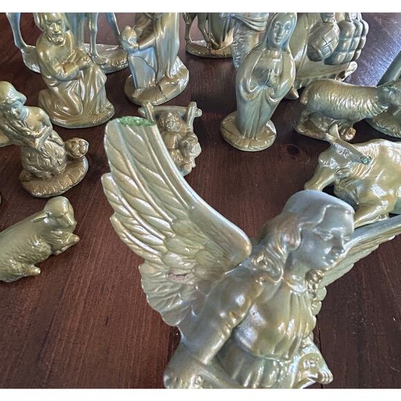 Vintage Light Green Holland Mold Complete Nativity 15 Piece Set Angel Baby Jesus - Picture 9 of 14